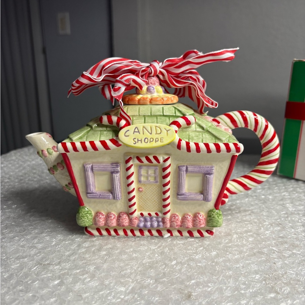 Mud Pie Candy Shoppe Teapot #863308